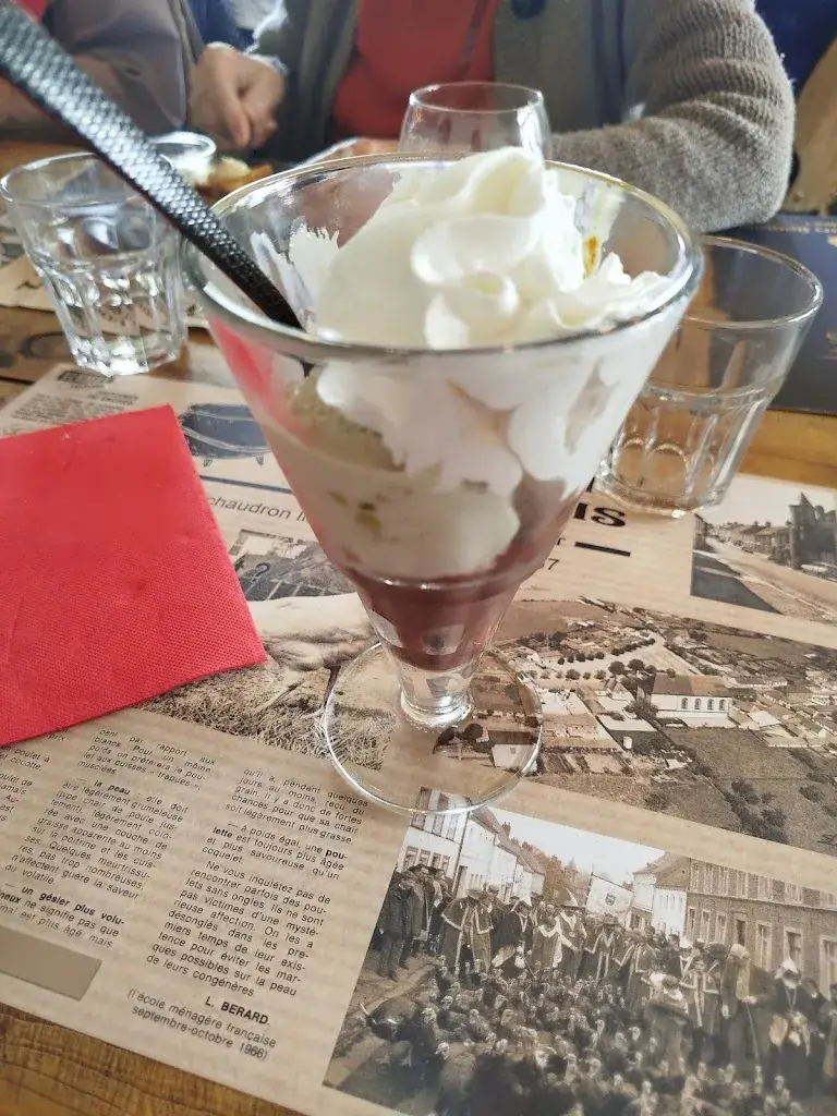 Elijah Lavallée_Le chaudron licquois_Licques_review