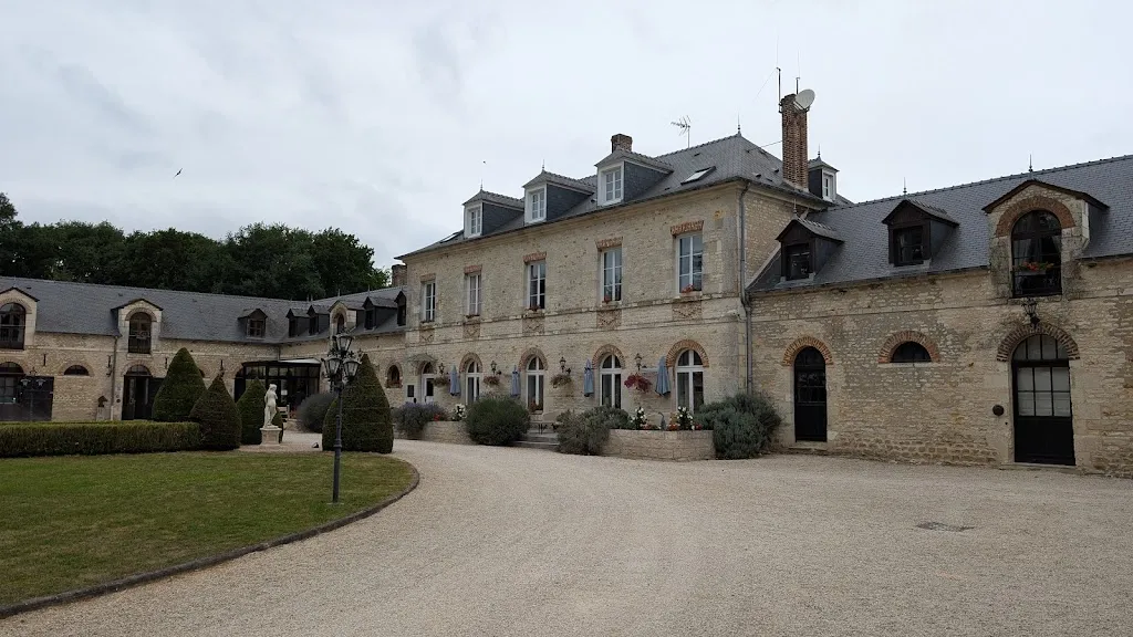 Arun Sharma_Les Épicuriens Restaurant_Sainte-Preuve_review