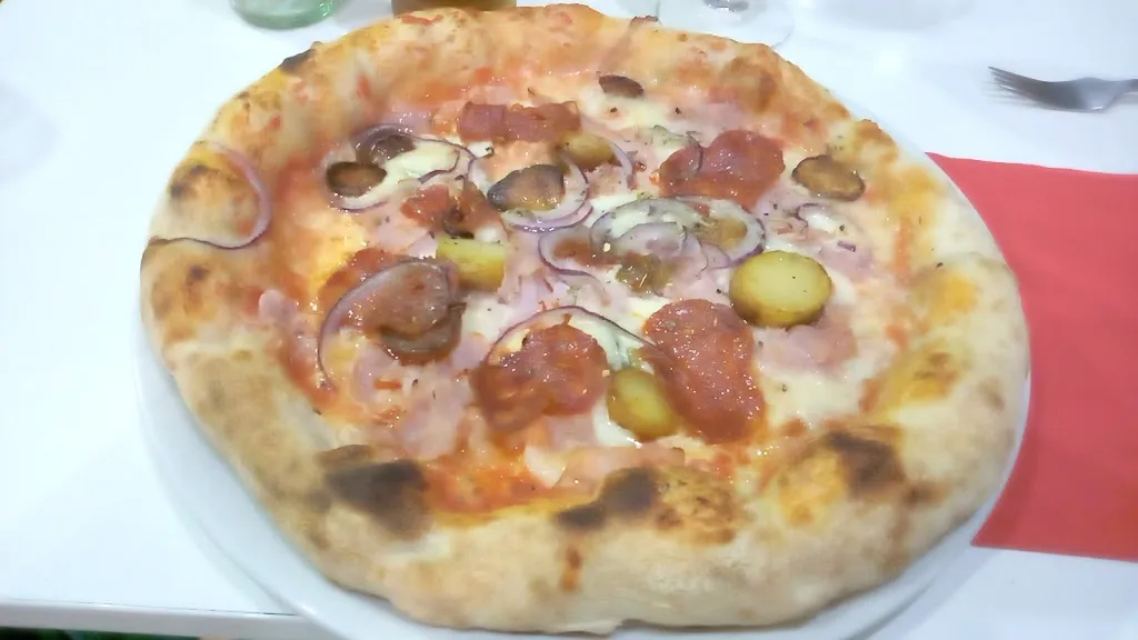Alexis Cottenye_Pizzeria Tutto Bene_Linselles_review