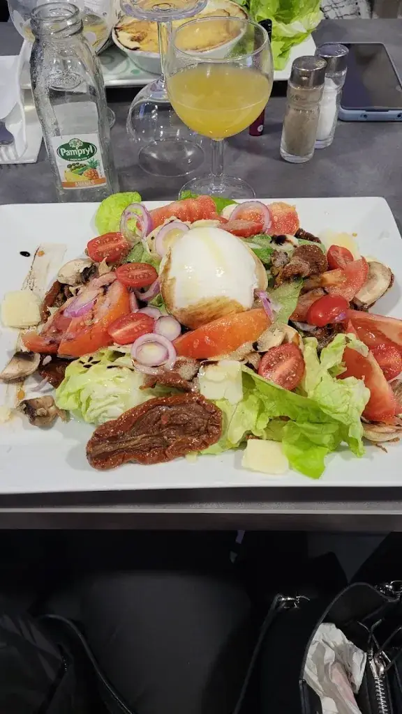 Elodie Billet_Le Chantilly_Loos-en-Gohelle_review