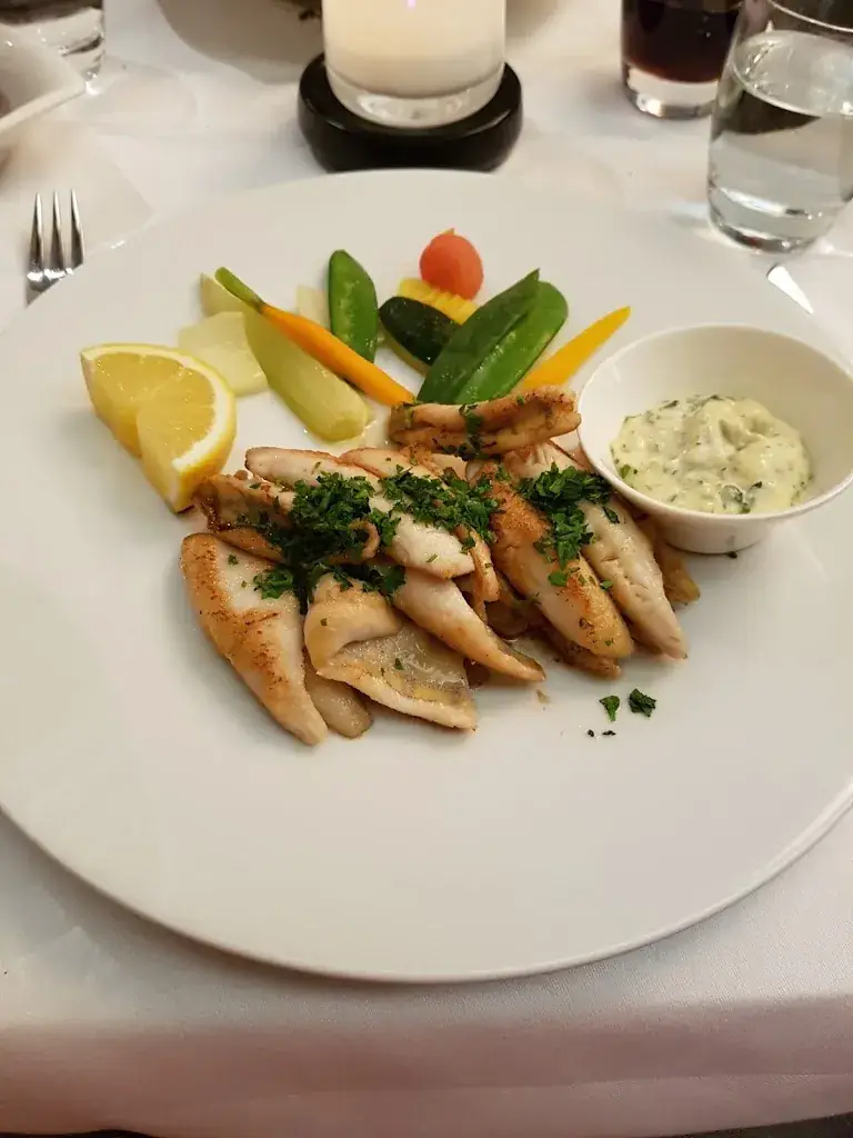 Angélique Met_L'Ecu Restaurant_Bulle_reseña