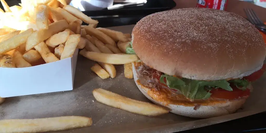 La Sympa Frite_Lourches_slider_image_2