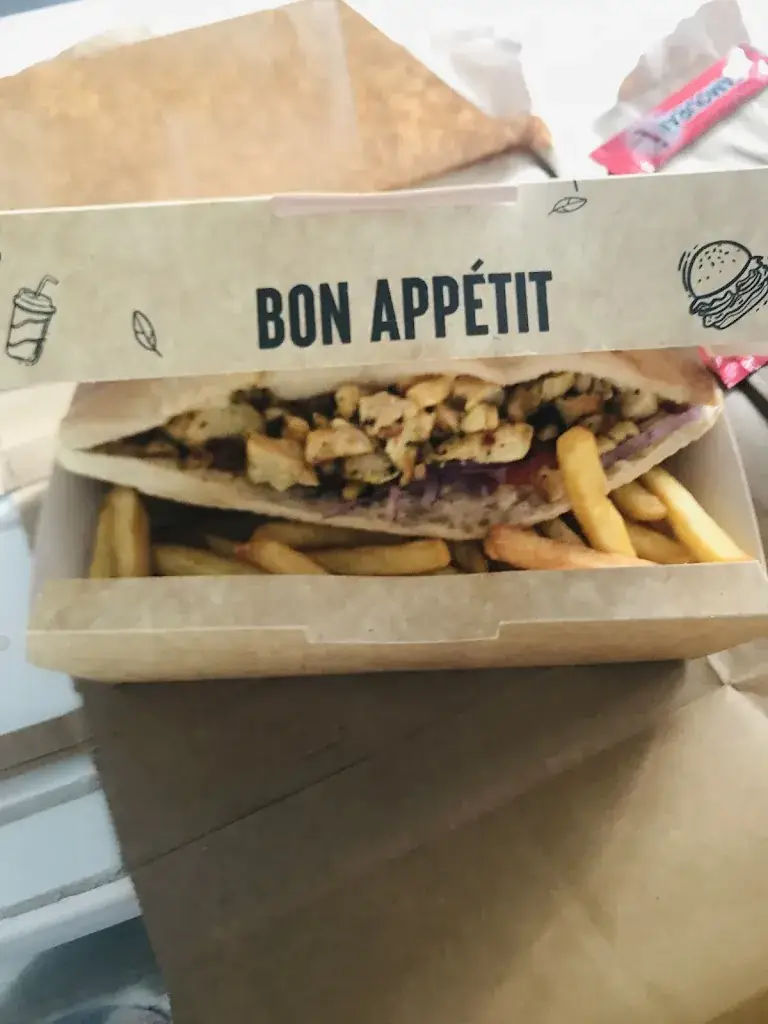 Snack Les Pyramides_Portel_slider_image_2