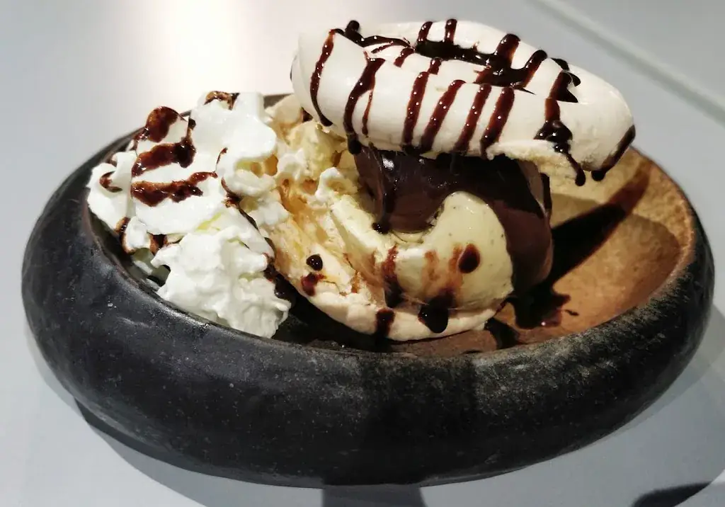 LE CORNER restaurant in Lezennes