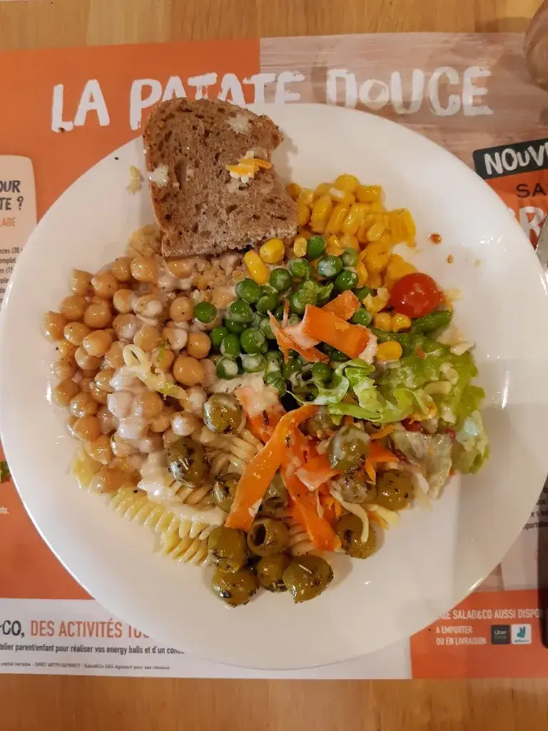 Santosh Kumar_Salad&Co_Villeneuve-d'Ascq_recensione