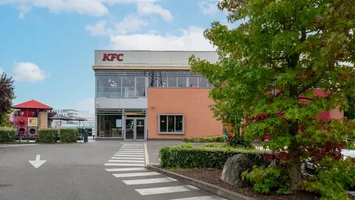 KFC Lilles Lezennes_Lezennes_slider_image_3