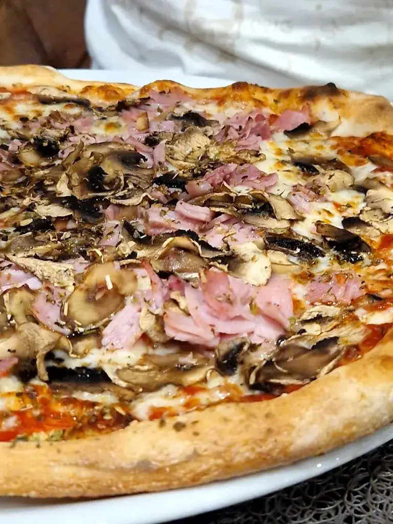 PIA_Il Gusto bj_Maignelay-Montigny_review