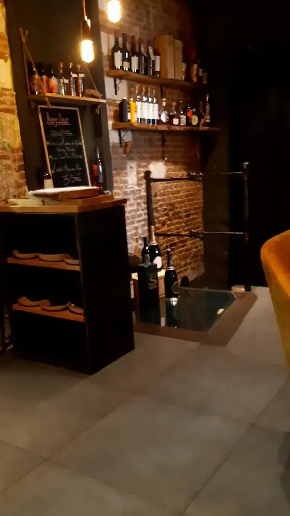 Rouge Barre_Lille_slider_image_2