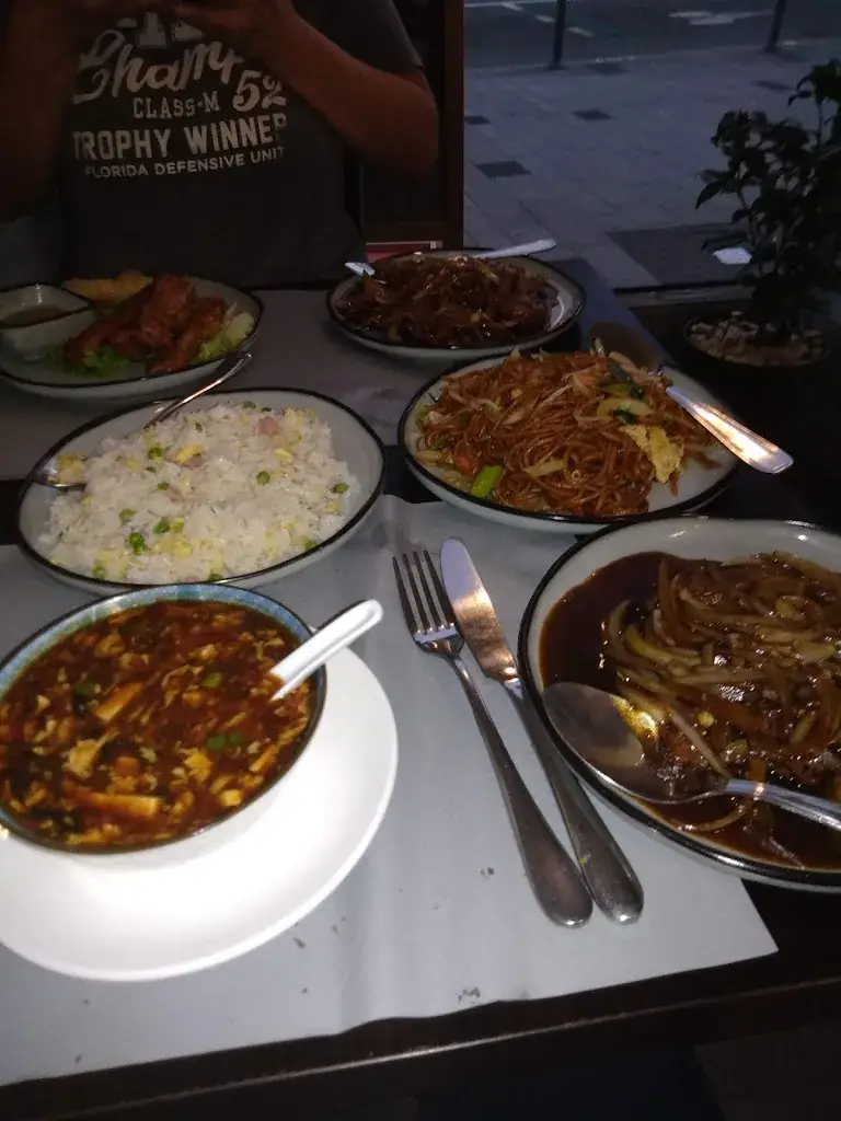 Menu_Restaurant Chen_Loos_image_9