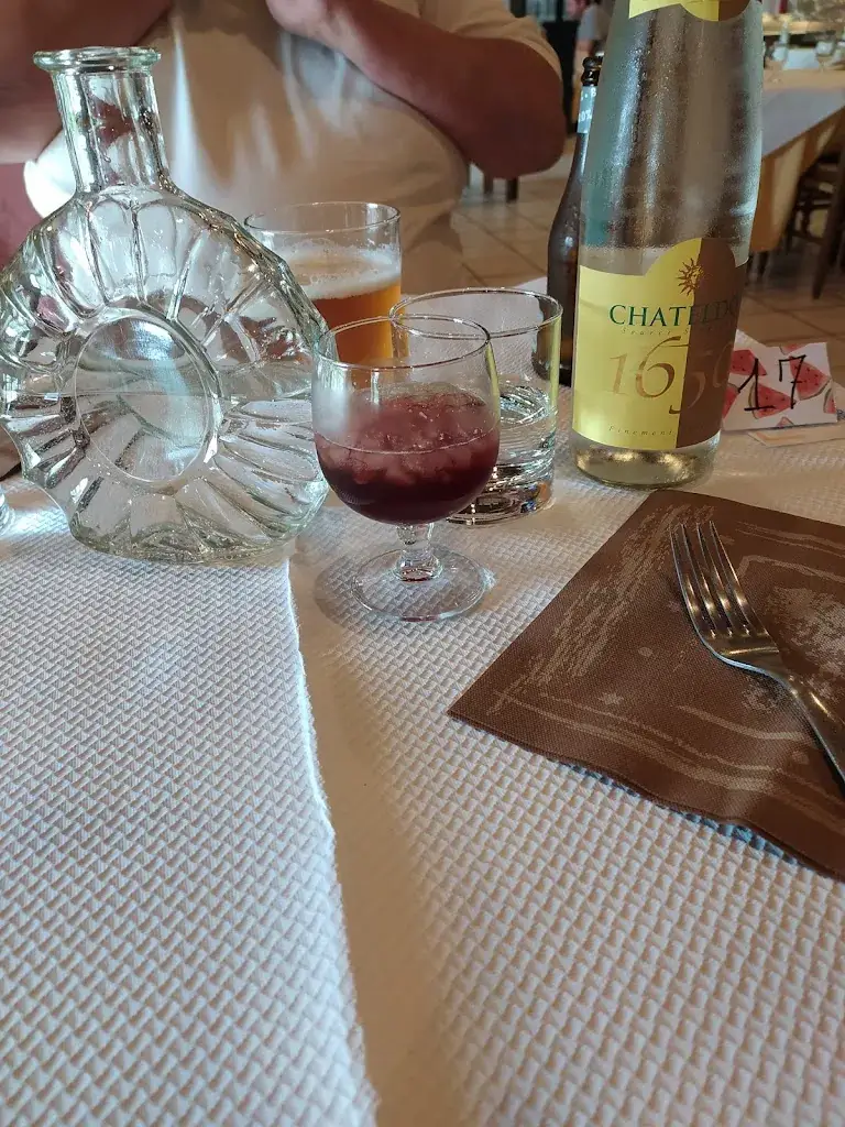 Menu_L'Henriette restaurant nouveaux gérants_Auzelles_image_6