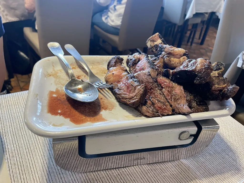 Xia LI_Restaurant-Grill Le Bonavis_Rues-des-Vignes_review