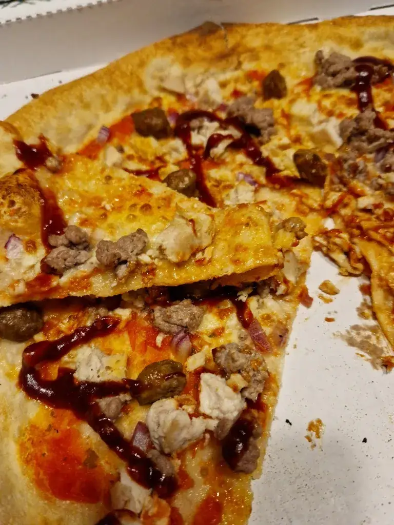 Old School Pizzas restaurant in Masnières