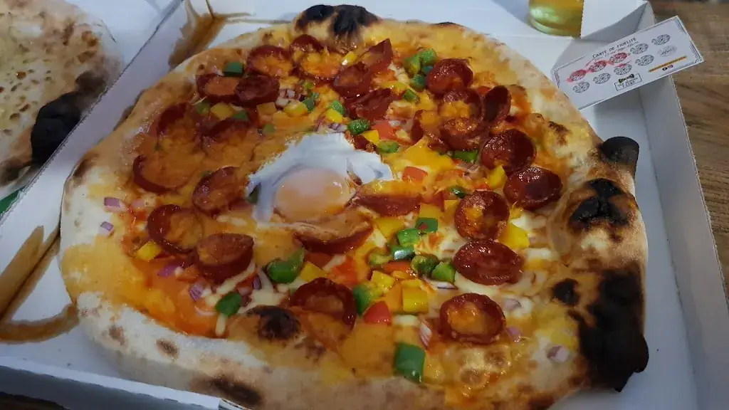 Old School Pizzas_Masnières_slider_image_2