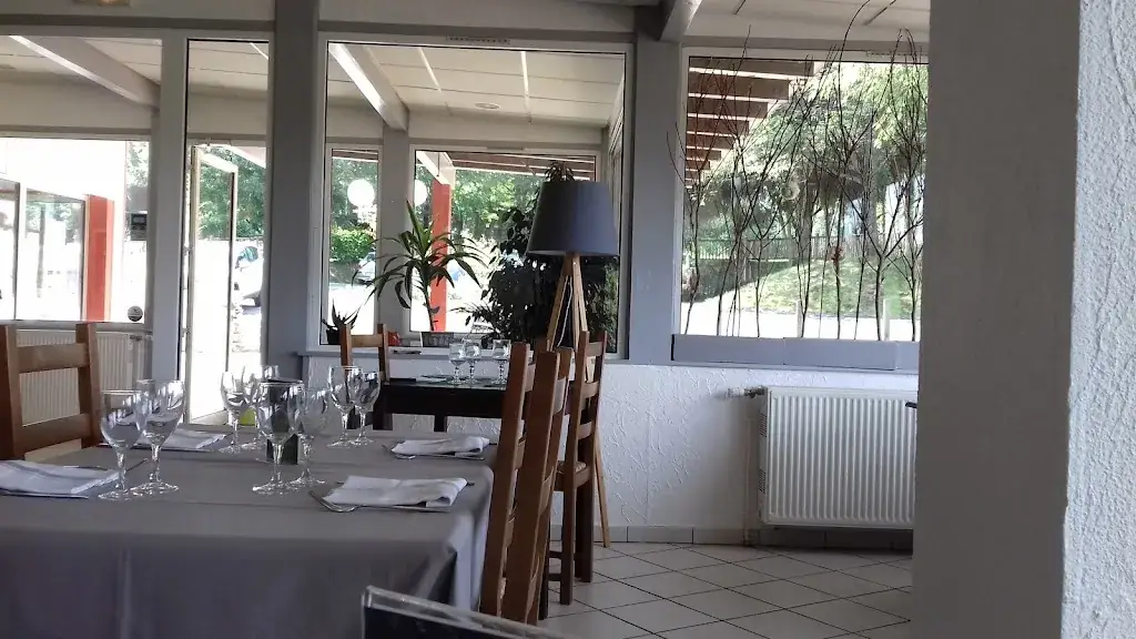 Ô Fil de L'eau restaurant in Cunlhat