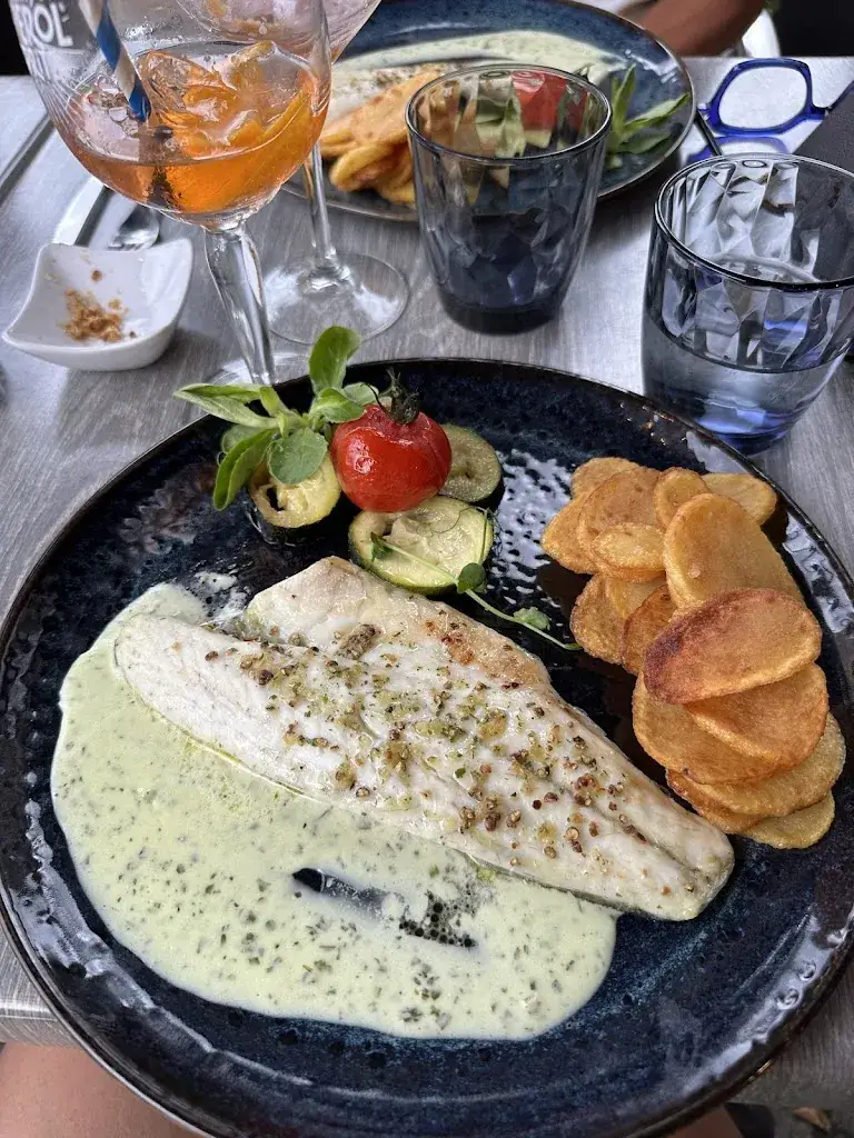 Valentine SIX_La Basilique Restaurant_Albert_review