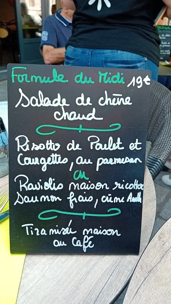 Jean-Philippe Joblot-Gény_Le Patio_Albertville_review