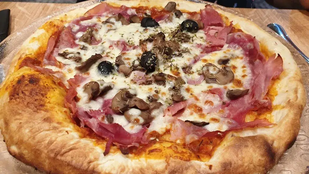 Le Patio_Albertville_slider_image_3