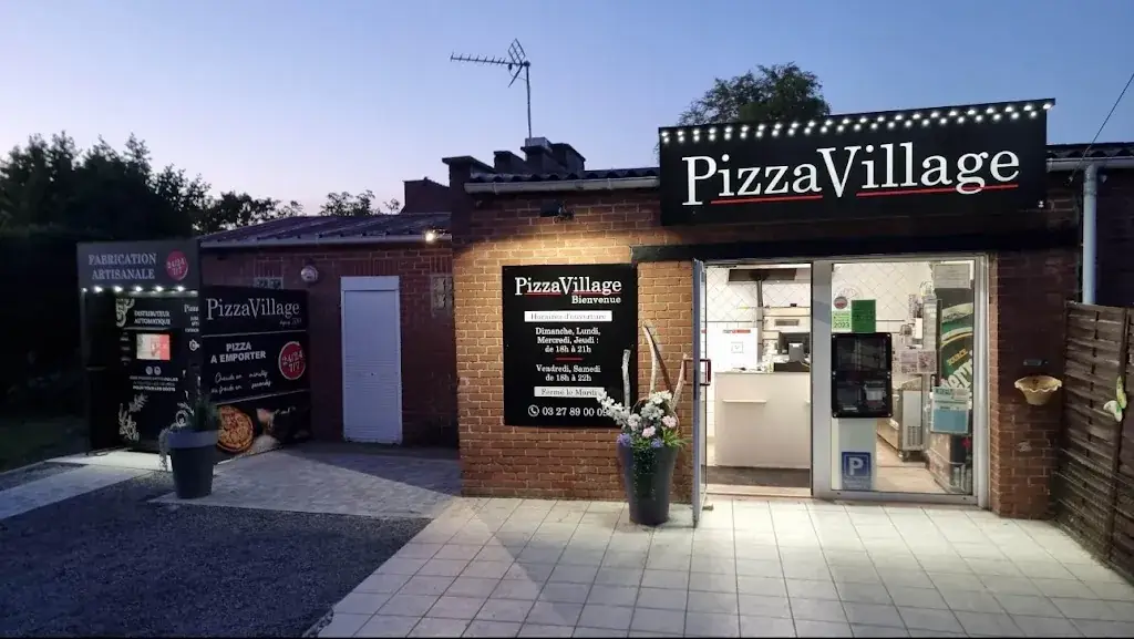 PizzaVillage 🍕 Restaurant in Masny