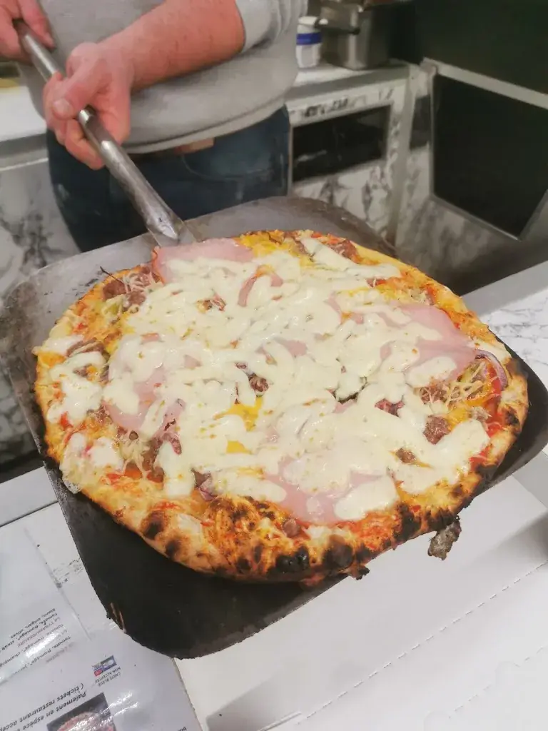 Menu_Benito's pizzacotta_Masny_image_4