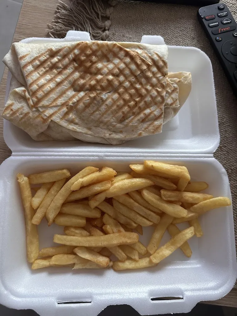 thomas guerlin_Le Roi du kebab_Montescourt-Lizerolles_review