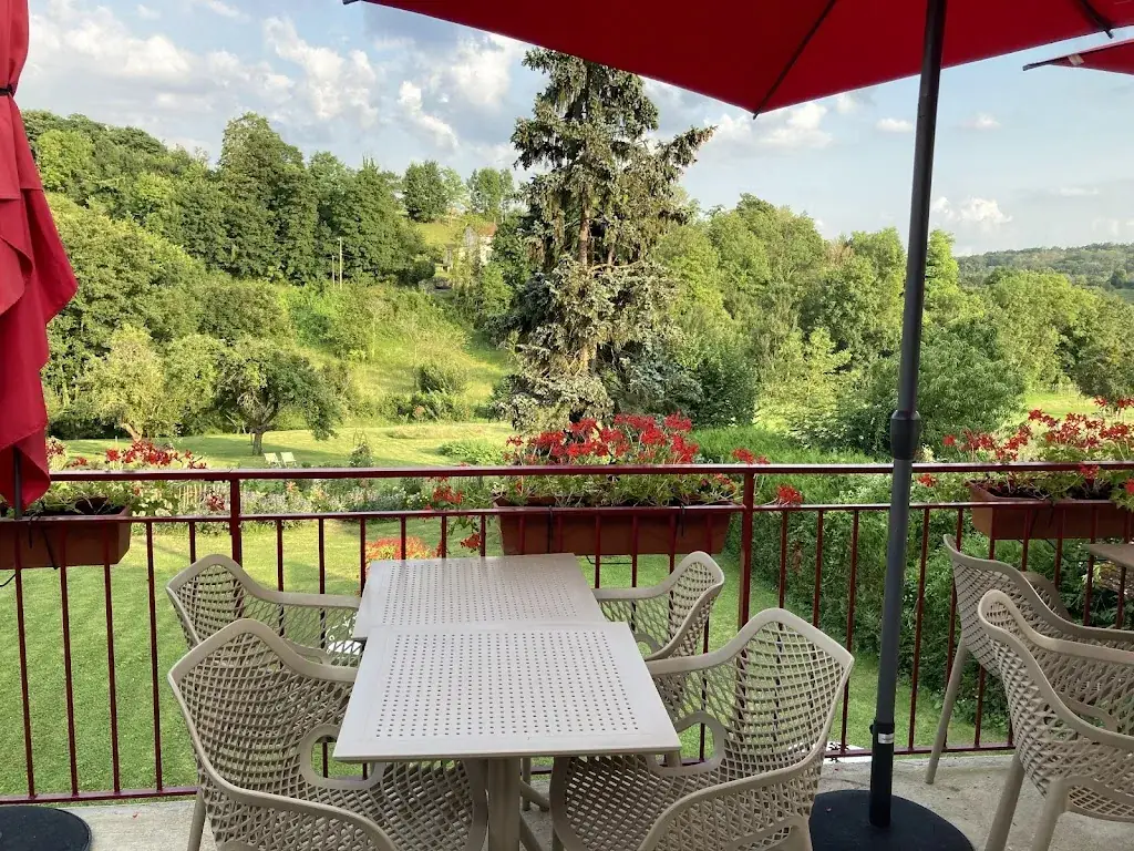 Chez Mamies restaurant in Montreuil-aux-Lions