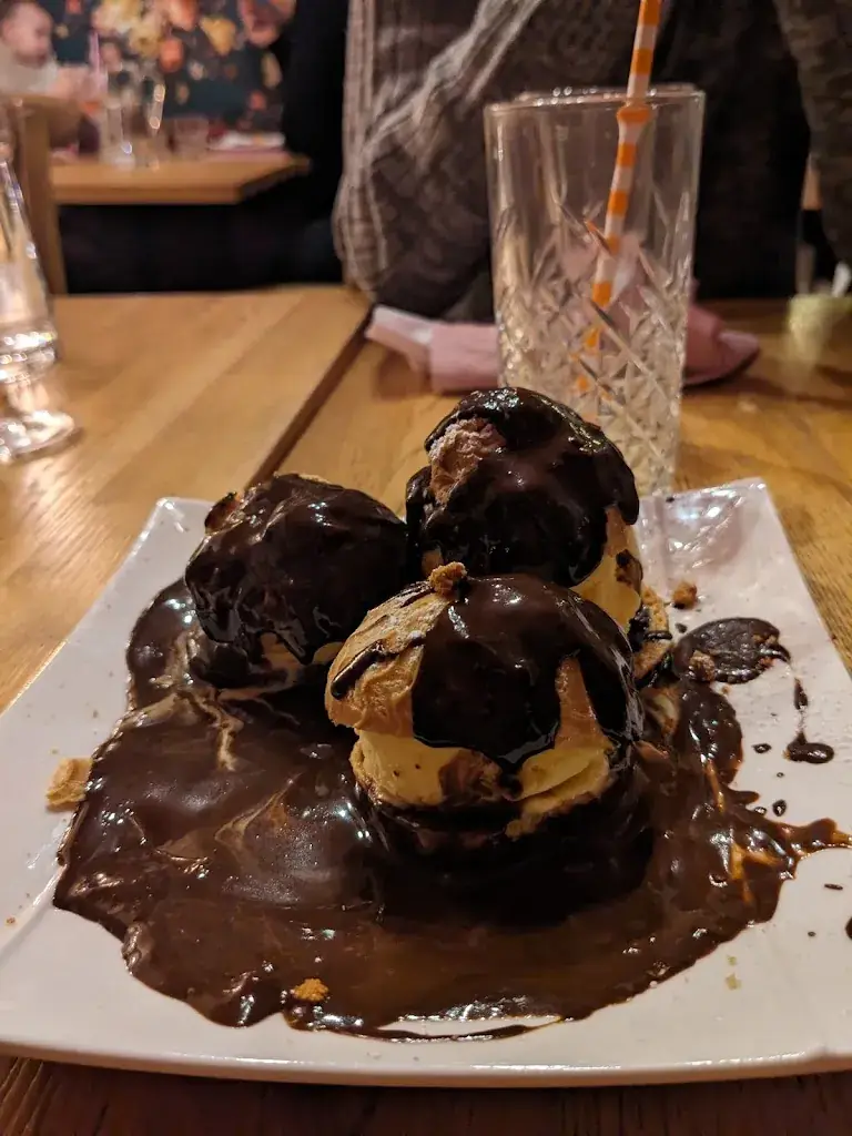 Chez Mamies_Montreuil-aux-Lions_slider_image_2