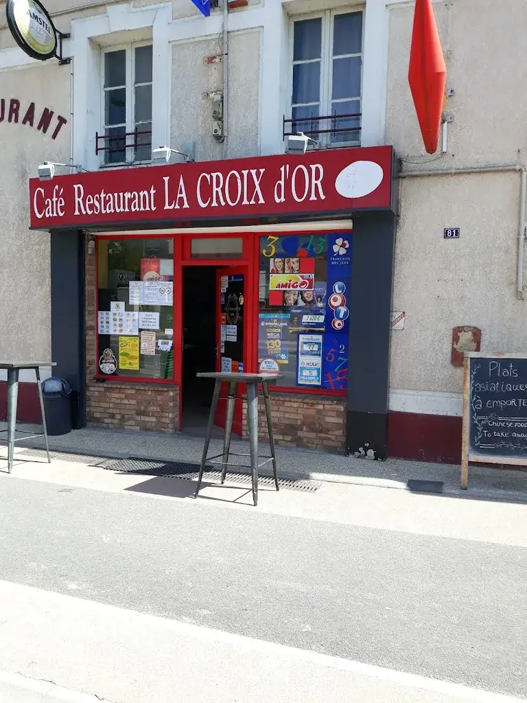 Alain Albertelli_La Croix d'Or_Montreuil-aux-Lions_review