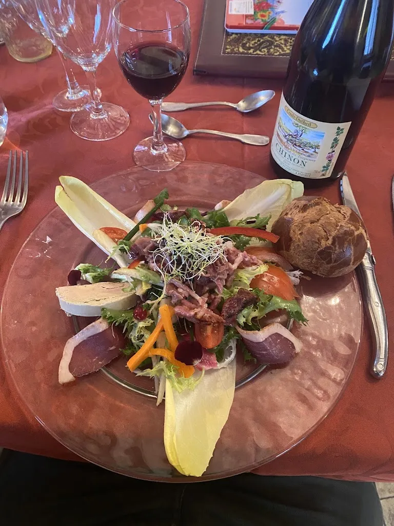 Jonathan Atkins_La Petite France_Crillon_avis