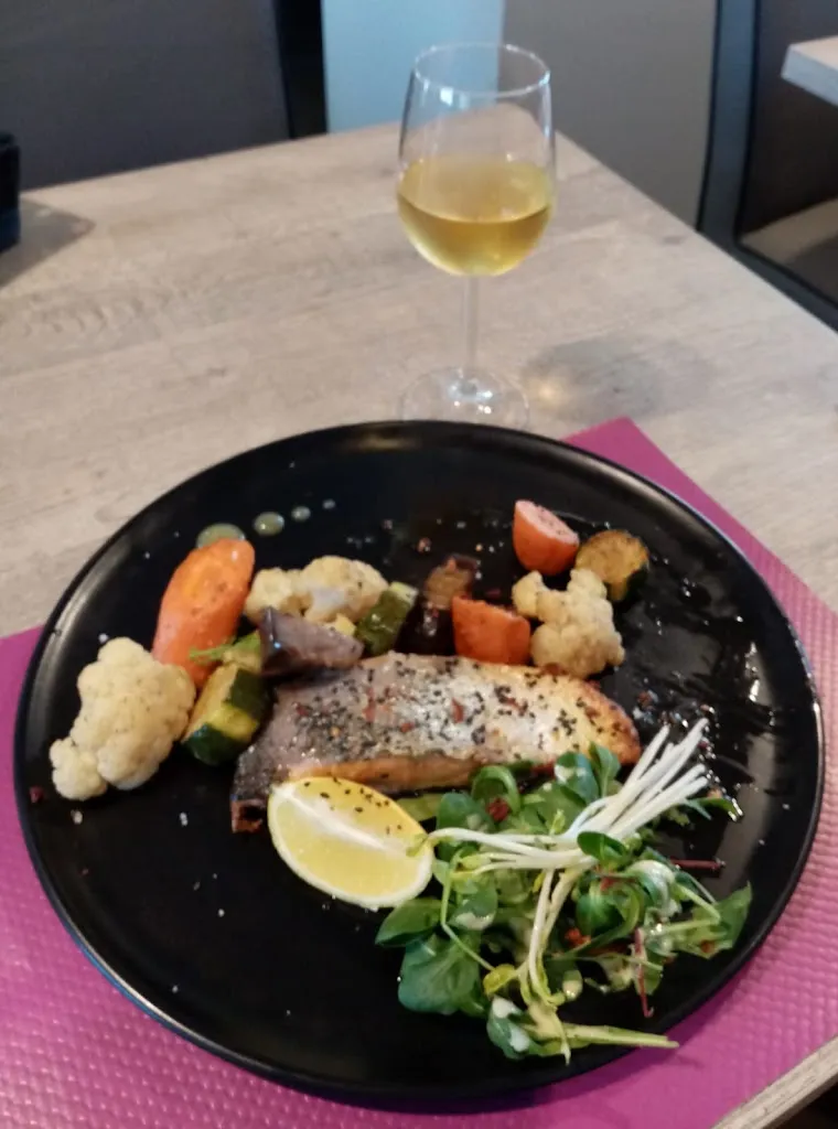 Yannou_Le Diplomate :bar brasserie restaurant_Montataire_Bewertung