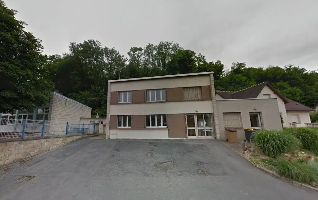 Restaurant scolaire restaurant in Montataire