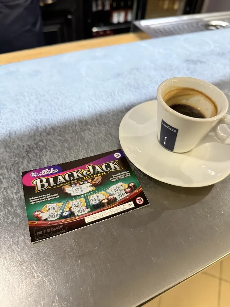 Cédric Goffart_TABAC -BAR - FDJ - PMU - PIZZAS TOUS LES MIDIS. LE PETIT BONHEUR_Nanteuil-le-Haudouin_review