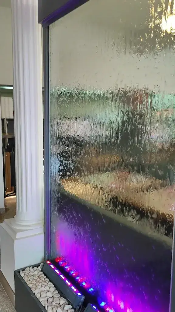 L'Olympe_Nesle_slider_image_2