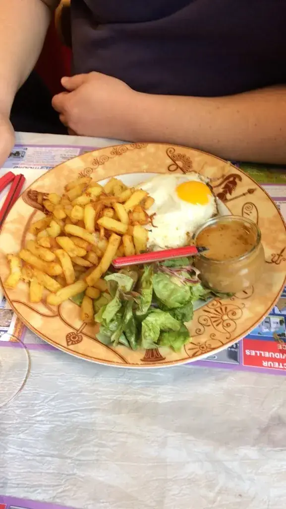 Menu_Café le Centre_Neuville-Saint-Rémy_image_6