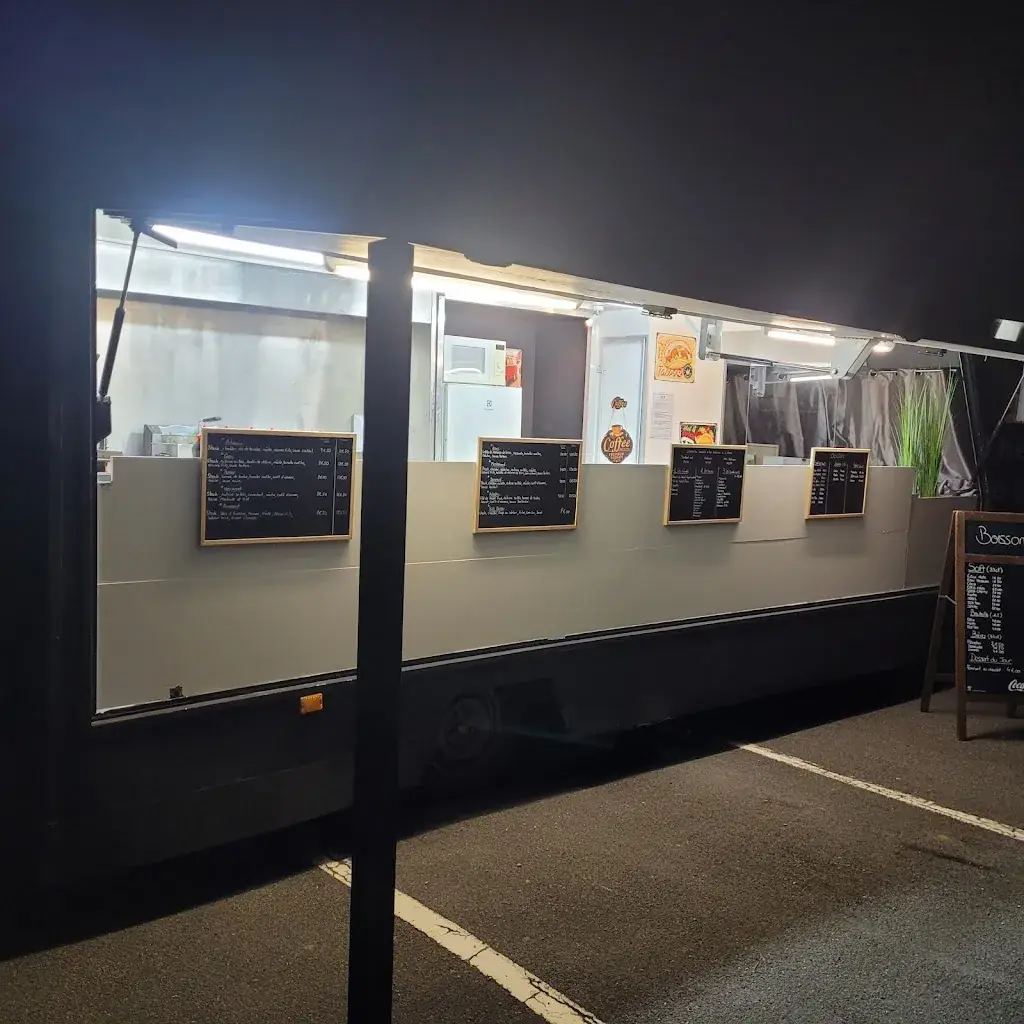 L artisan burger_Nesles_slider_image_2