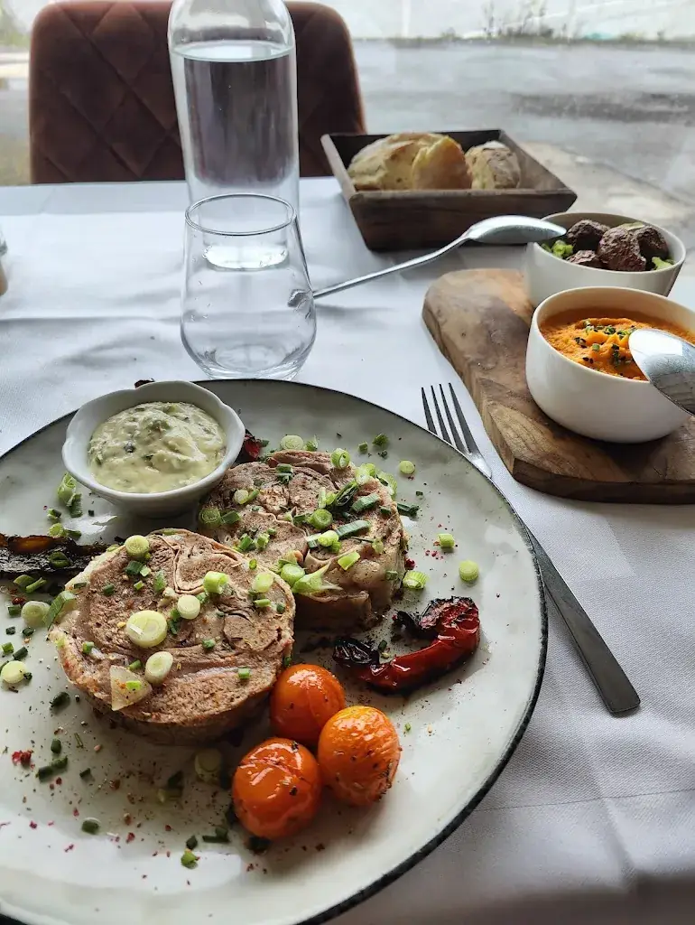 Menu_La Tour de Nesle_Saint-Fargeau-Ponthierry_image_2