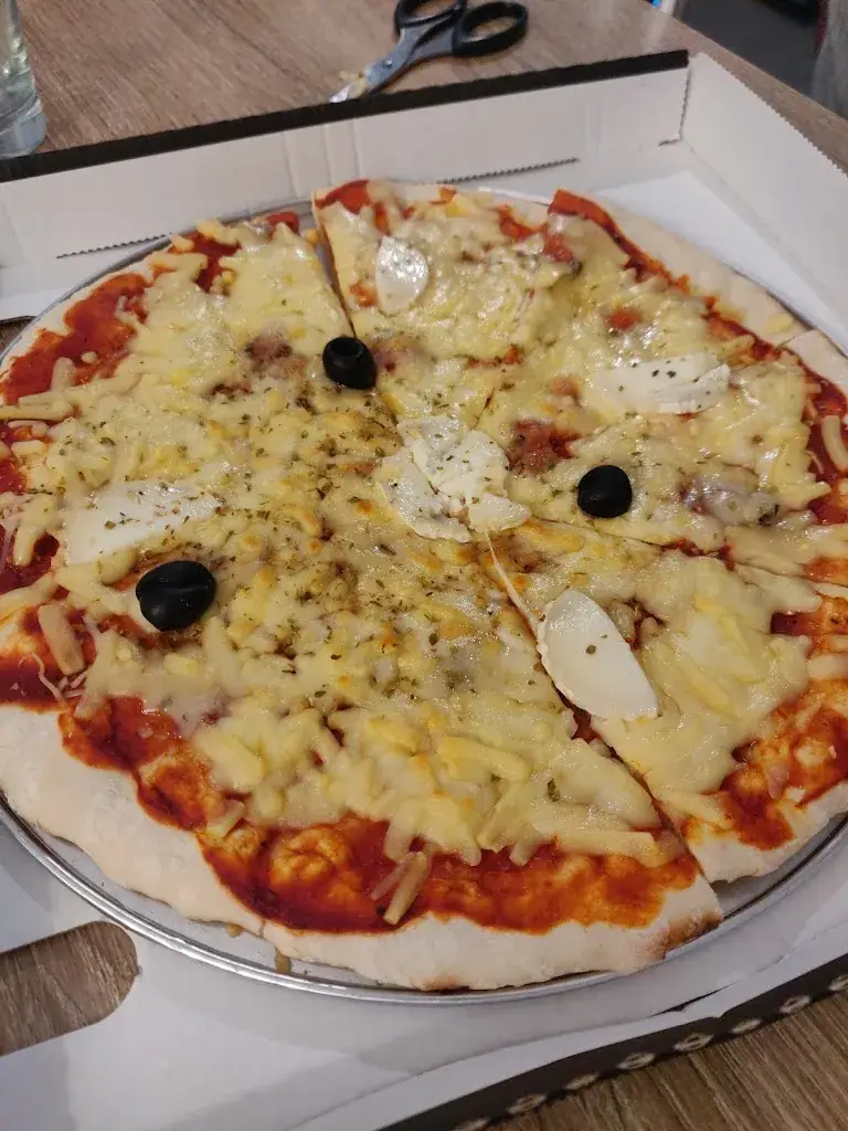 Océane Camboa_Pizza & Trattoria By Lorenzo_Neuilly-en-Thelle_review