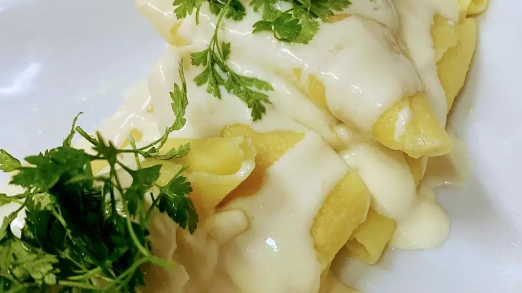 Chez Marie_Albertville_slider_image_2