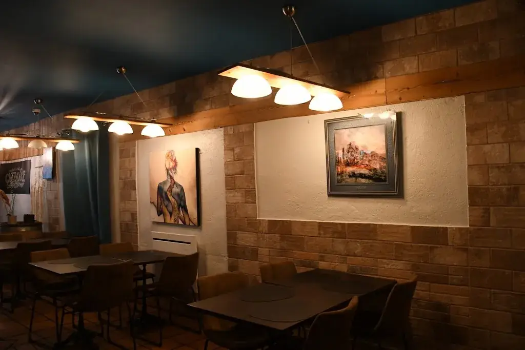 Chez Marie_Albertville_slider_image_3