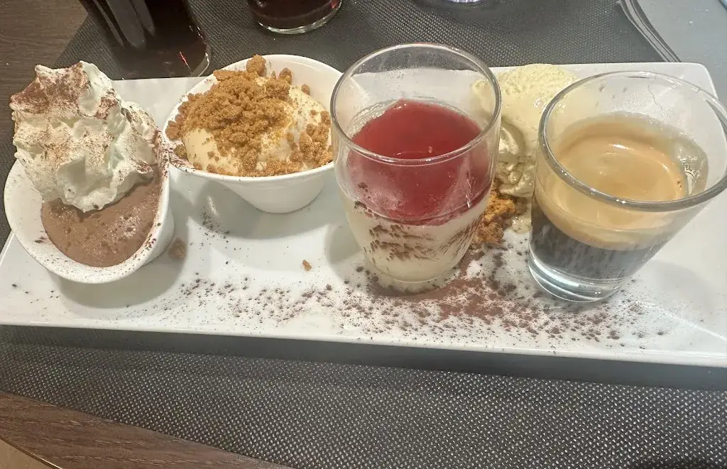 Brasserie Restaurant-Le Manoir_Orchies_slider_image_3