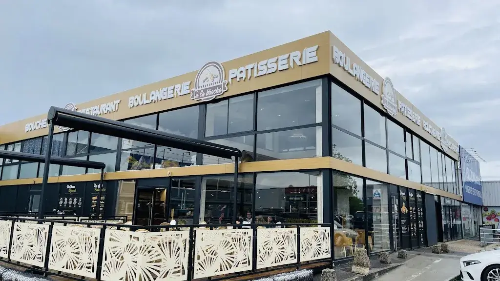 À LA BROCHE BOUCHERIE TRAITEUR restaurant in Nogent-sur-Oise