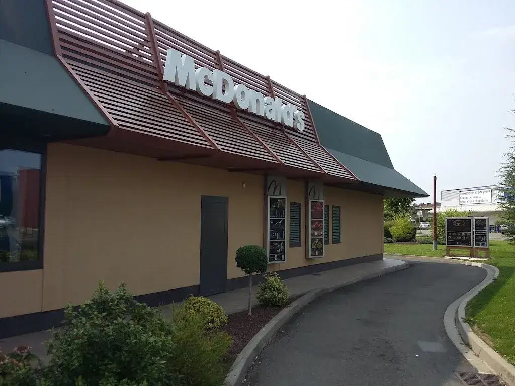 McDonald's_Montdidier_slider_image_3