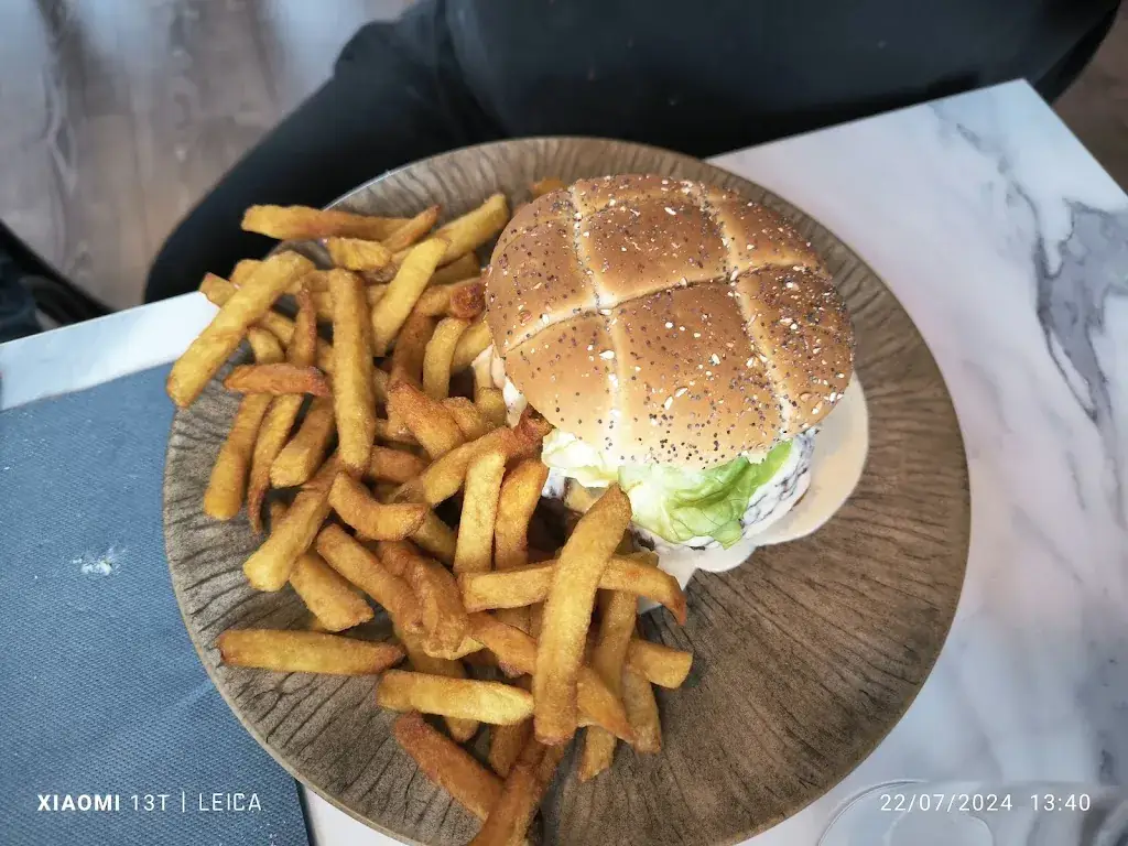 La Table d'Arthur_Montdidier_slider_image_3