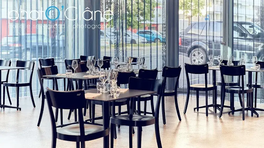 Restaurant Epicentre_Romont_slider_image_1
