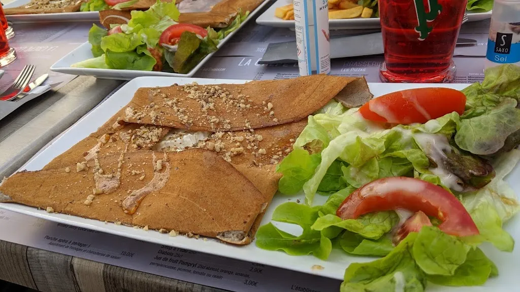 Joe Mccusker_Brasserie Hardelotoise - La Crêpe Dorée_Neufchâtel-Hardelot_review
