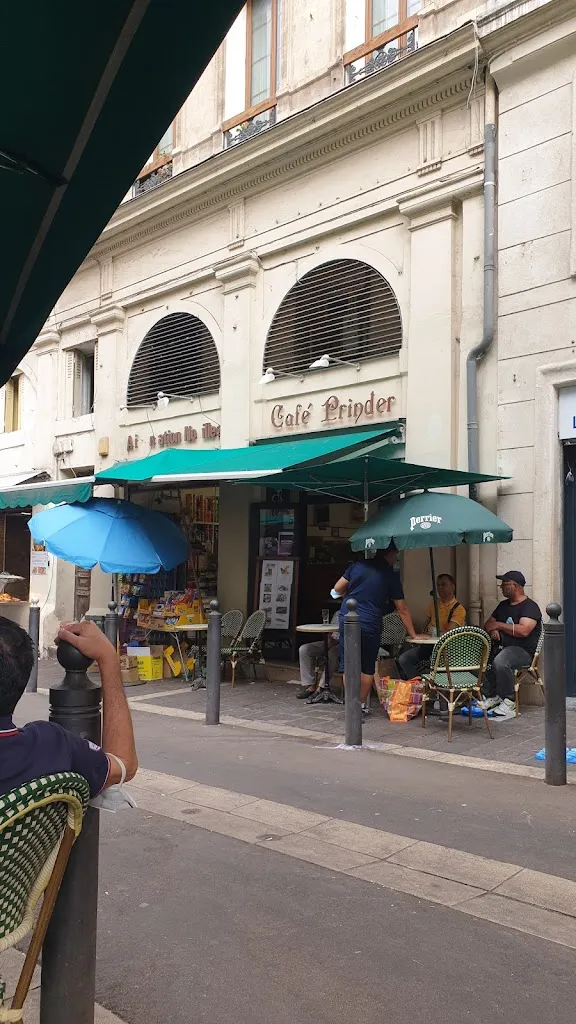 Arnold Gschwandtner_Café Prinder_Marseille_review