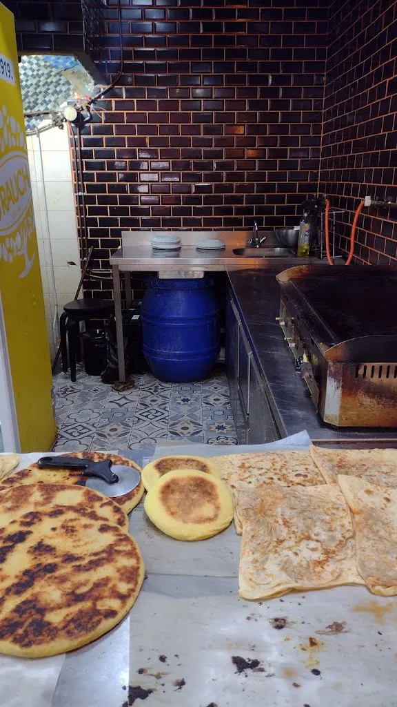 Le Rif_Marseille_slider_image_3