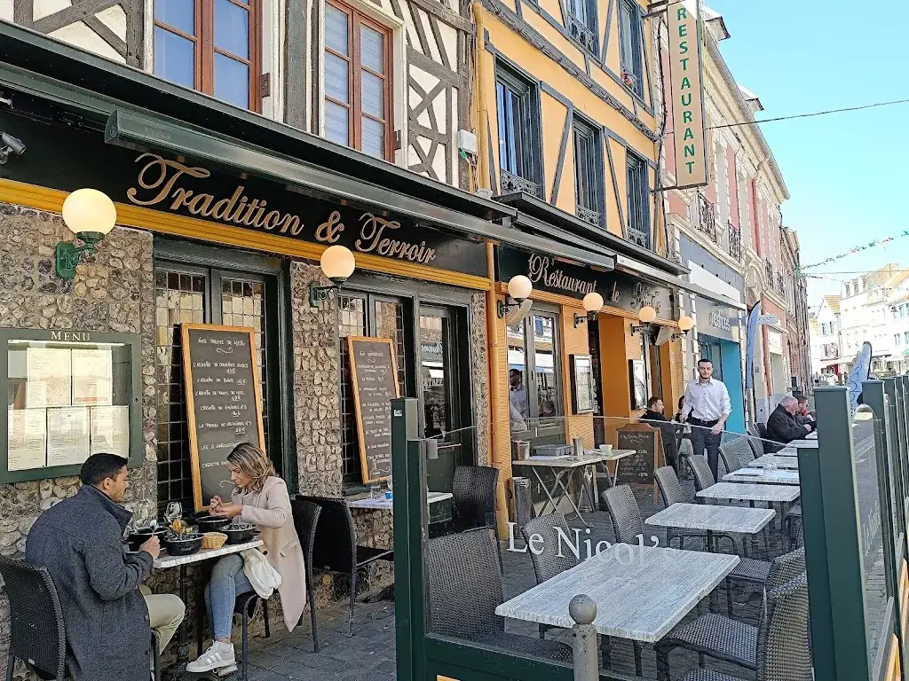 Le Nicol's_Saint-Valery-sur-Somme_slider_image_1