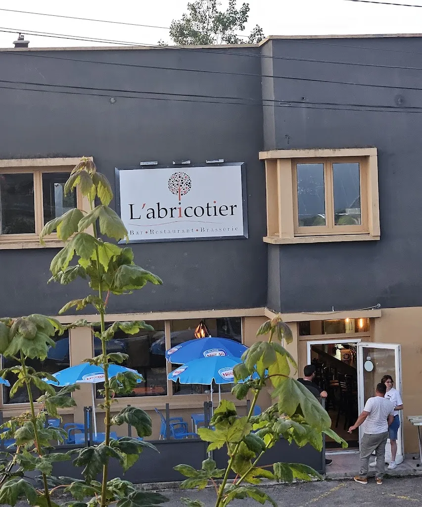 L’abricotier oye-plage restaurant in Oye-Plage