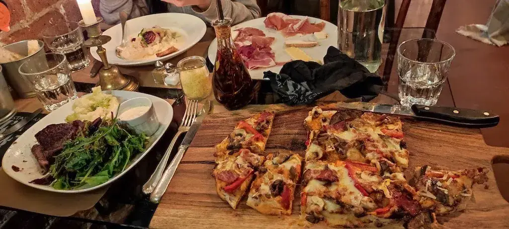 jack jia_L'Atelier_Montreuil_review