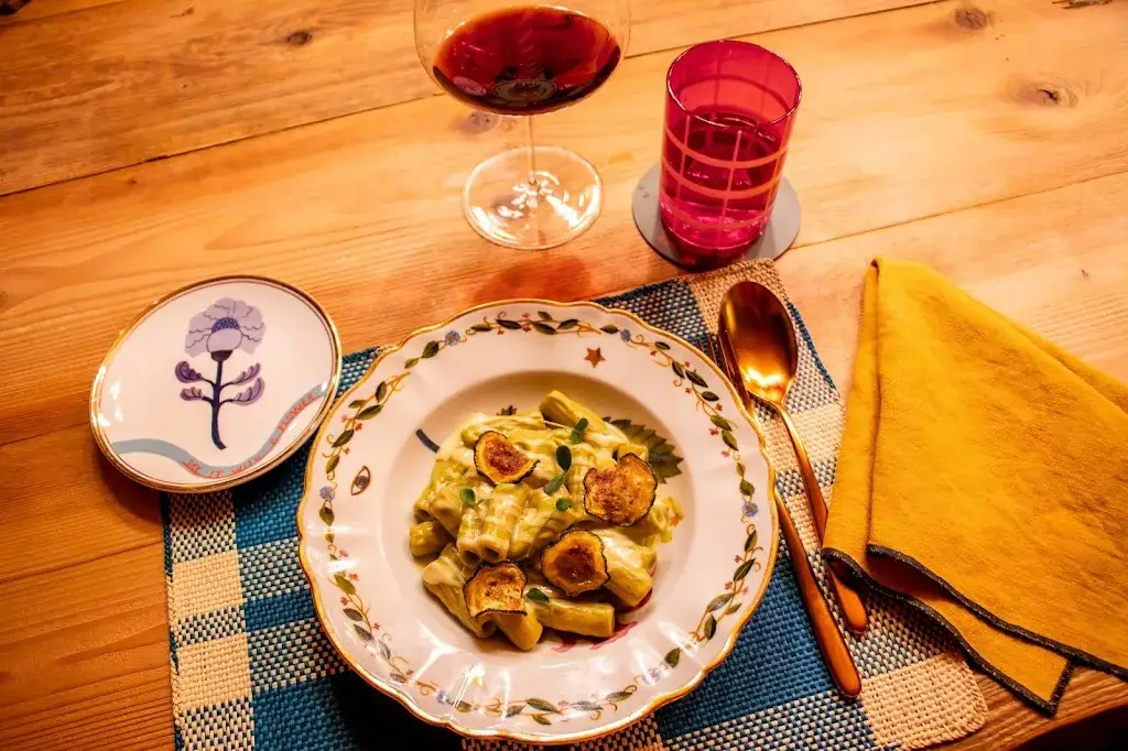 Le Simon - Table D'Exception_Demi-Quartier_slider_image_2